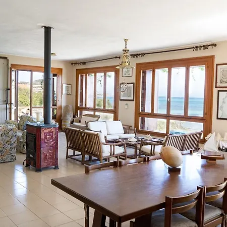 Curiazzi Viale La Pelosa 16 3*