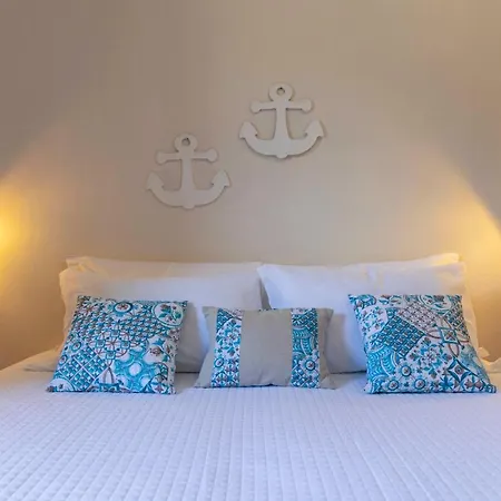 Πανσιόν Curiazzi Viale La Pelosa 16 3*