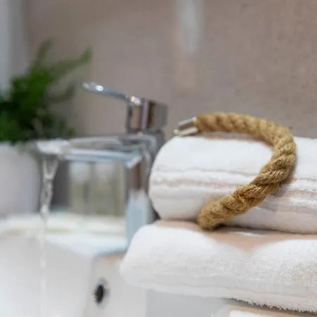 Curiazzi Viale La Pelosa 16